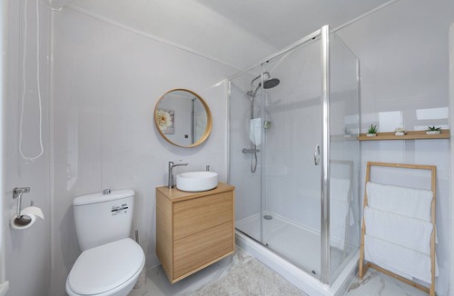 Alibon Apartment | Esther's Place Apartment