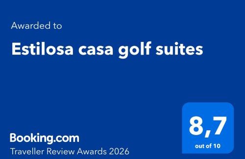 Gorraiz House | Estilosa casa golf suites