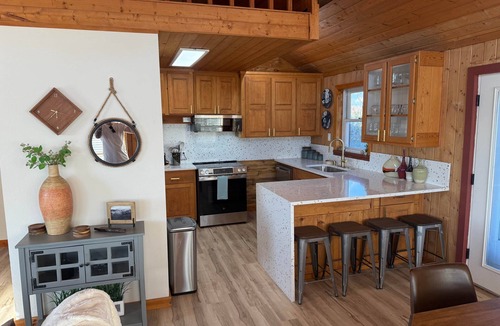 Placitas House | Estrella Vista– Rustic Charm Meets Celestial Skies