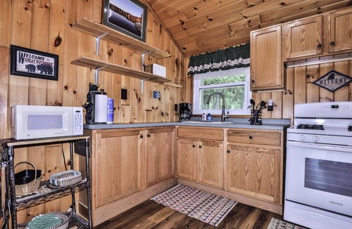 St Germain Cottage | Estrold's Cabin- Red Oak Cabin