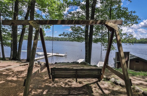 St Germain Cottage | Estrold's Cabin- Red Oak Cabin
