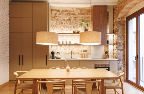 Barri Vell Apartment | Estudi Verd - Holiday apartment rental in Girona | Bravissimo