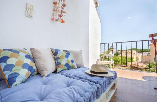 L'Escala Apartment | Estudio Mojito