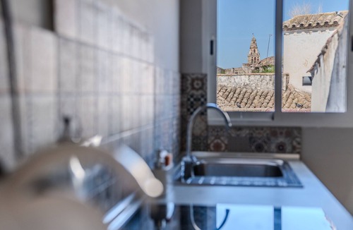 La Catedral Bed & Breakfast | Estudios los naranjos la torre