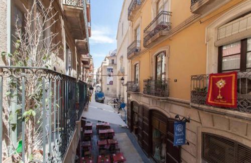 Alicante City Centre Apartment | Estudios Muñoz