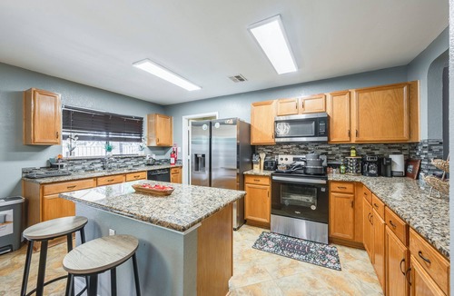 Frisco House | Esty Relaxation 3 bedroom Home in Frisco nnSpacious and centrally located