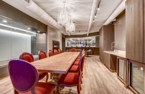 Downtown Pittsburgh Apartment | Etage Executive Living