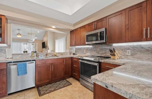 Palm Desert House | Eternal Palms of Desert Falls