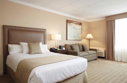 Danbury Hotel | Ethan Allen Hotel