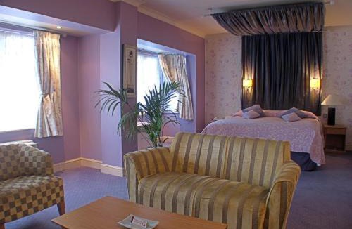 Gerrards Cross Hotel | Ethorpe Hotel by Chef & Brewer Collection