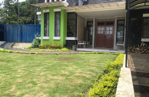 Cipanas Villa | Eton Asia Villas- FA1-01A-Deluxe 5 Bedrooms with private pool