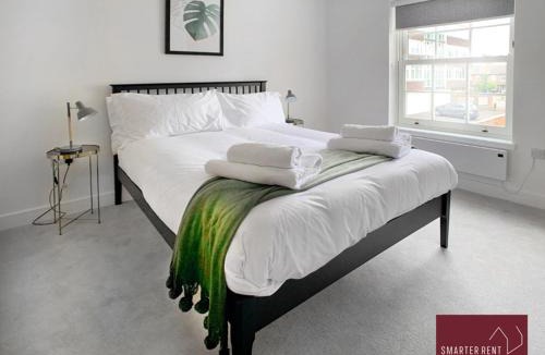 Eton Apartment | Eton, Windsor - 1 Bedroom First Floor Apartment - Parking