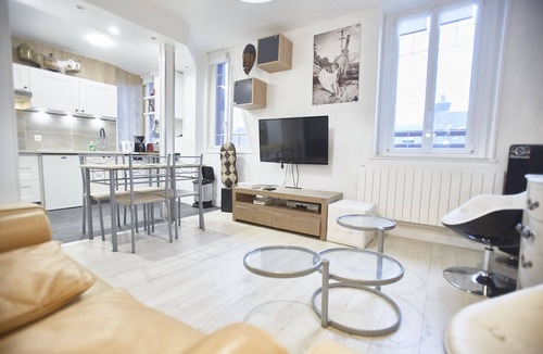 Etretat Apartment | ETRETAT - few meters from sea side - Charming flat "Waves of Atlantis"