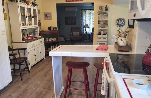 Eugene House | Eugene Cottage Guest House