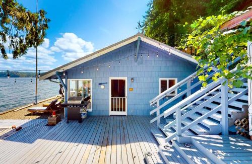 Hoodsport House | Euphoria on the Fjord