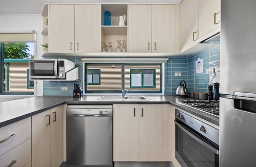 Ballarat East Cabin | Eureka Stockade Holiday Park