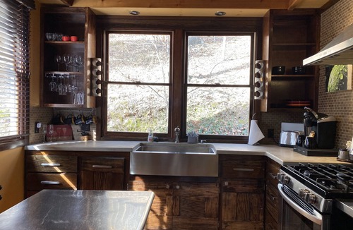 Eureka Springs Historic District Hotel | Eureka Zen Cottages