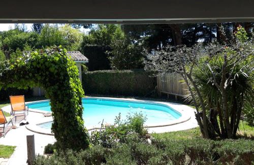 Saint-Macaire Bed & Breakfast | eurl l'ABRICOTIER