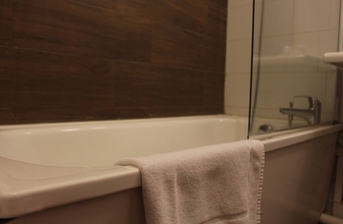 Cote d'Or-Les Sarrazins Hotel | Euro Hôtel Paris Créteil