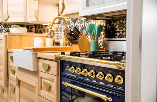 Midtown Apartment | Euro Lux