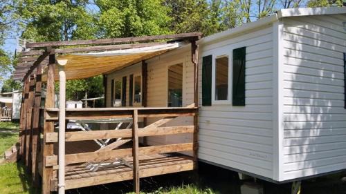 Boofzheim Resort | Euro Mobil B16