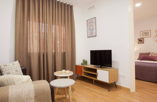 El Port Apartment | Europa Fira Apartment 32