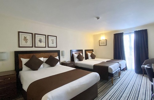Maidenbower Hotel | Europa Gatwick Hotel