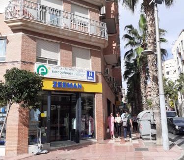 San Vicente del Raspeig Hostel | Europa House Village