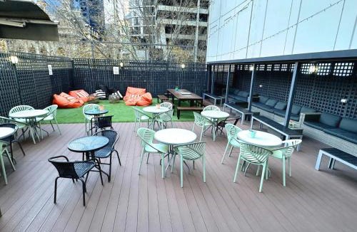 Melbourne Central Business District Hostel | Europa Melbourne