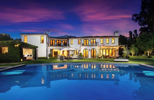 Eastern Malibu Villa | European Tuscan-style vacation home in a gated community