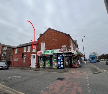 Gorton House | Eva lodges