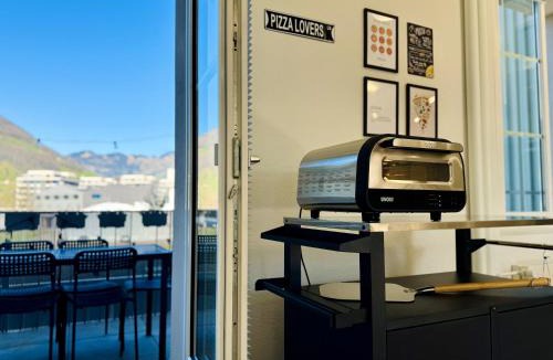 Brunnen Apartment | EVA o Wellnessoasis o Montainview o Pizzaoven o