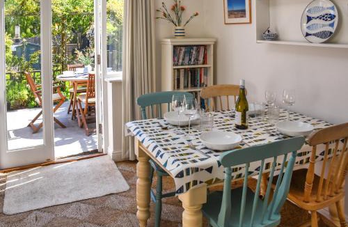 Wenhaston House | Eva's Cottage