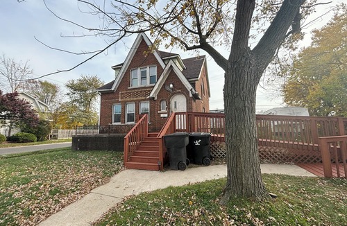 Detroit Condo | Evanston BnB