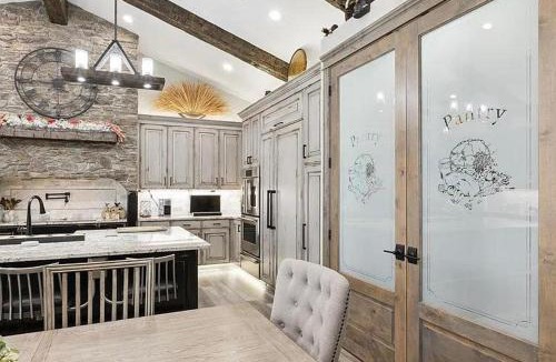 Evanston Apartment | Evanston