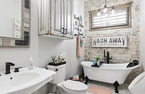 Evanston Apartment | Evanston