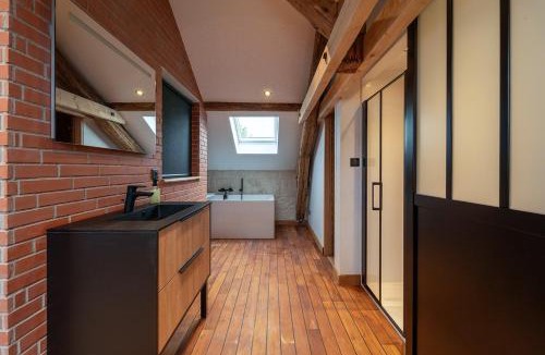 Saint-Pierre - Rene II - Bonsecours Apartment | Evasion chic, spa et sauna sous les toits