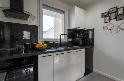 Plessis-le-Roi Apartment | Evasion romantique avec jacuzzi