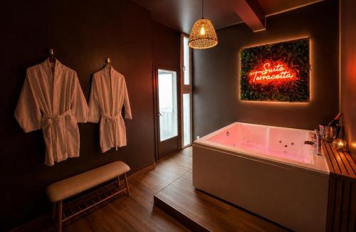 Saint-Gaudens Apartment | Evasion Terracotta - Jacuzzi privatif