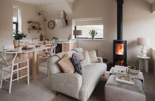 Beckhampton House | Eve