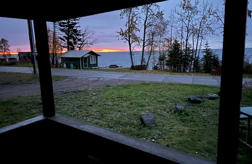 Croftville Cabin | Eve's Place Lakeside Cabin 2: Pet Friendly!