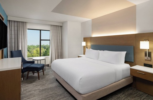 Conroe Hotel | EVEN Hotel Shenandoah - The Woodlands by IHG