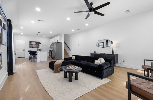 South Dallas - Fair Park House | Event Open Luxurious 6BD Retreat