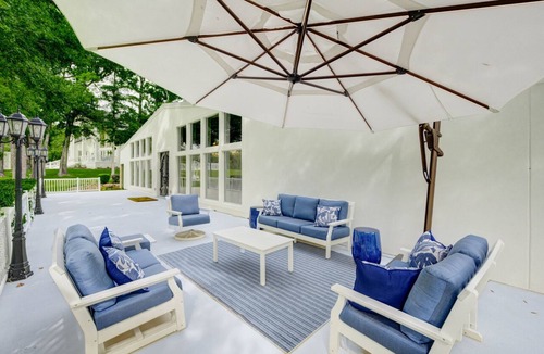 Oakhurst House | Event Space in New Waverly TX