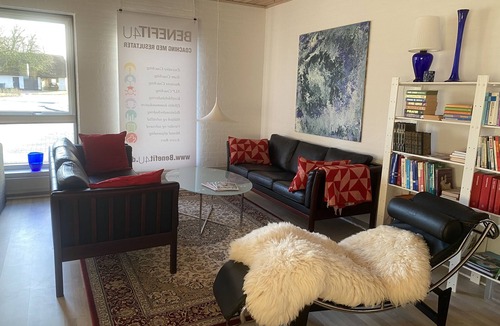 Sejerslev House | Event4U - 3 apartments, Hot Tub, Cafe, Gallery and 5 min to the Beach