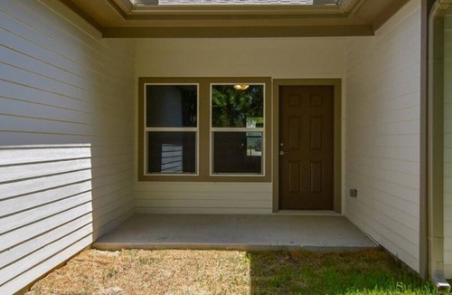 Northeast Houston House | EVENTS ALLOWED Min to FIFA Spacious 4 bed 2 bth home Downtown Houston Sleeps 15+