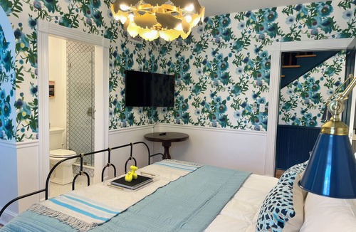 Nellysford Hotel | Everett Estate | Suite 1