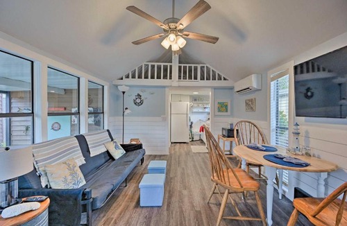 Everglades City House | Everglades City Cabin: Dock & Heated Pool!