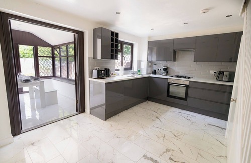 Gillingham House | Everglades Hideaway in Gillingham