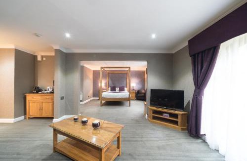 Widnes Hotel | Everglades Hotel Warrington West